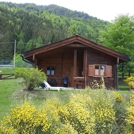 Camping Village Yolki Palki مكان تخييم Bognanco