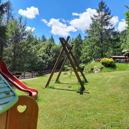 مكان تخييم Camping Village Yolki Palki